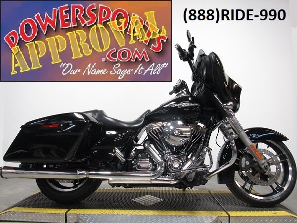 used-2014-harley-street-glide-flhx-u5114-for-sale-in-michigan-2.JPG