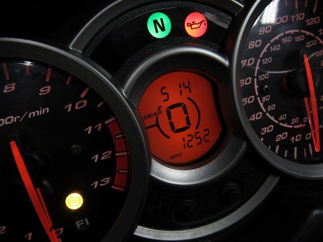 2014-used-suzuki-gsxr1300rr-hayabusa-u5103-odom.JPG
