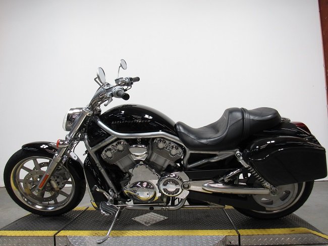 2005-used-harley-davidson-v-rod-vrsca-U5149-3.JPG