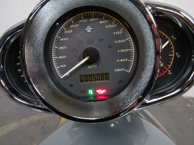 2012-used-harley-vrscdx-night-rod-u5147-odom.JPG 2012-used-harley-vrscdx-night-rod-u5147-odom.JPG