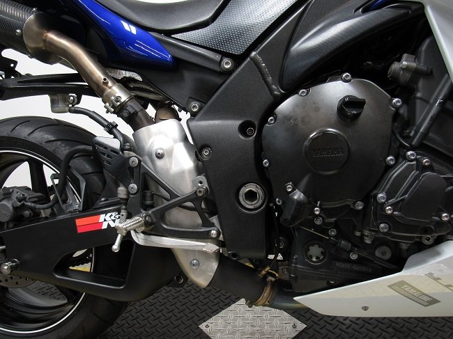 2013-used-yamaha-yzf-r1-u5104-engine.JPG