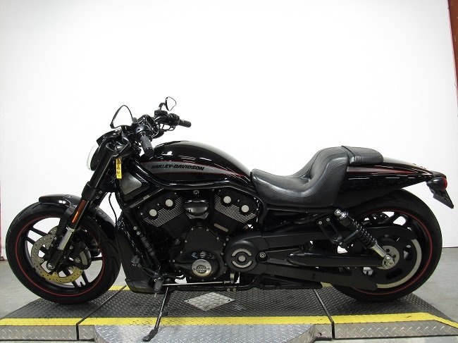 Used-Harley-VRSCDX-U5145.JPG