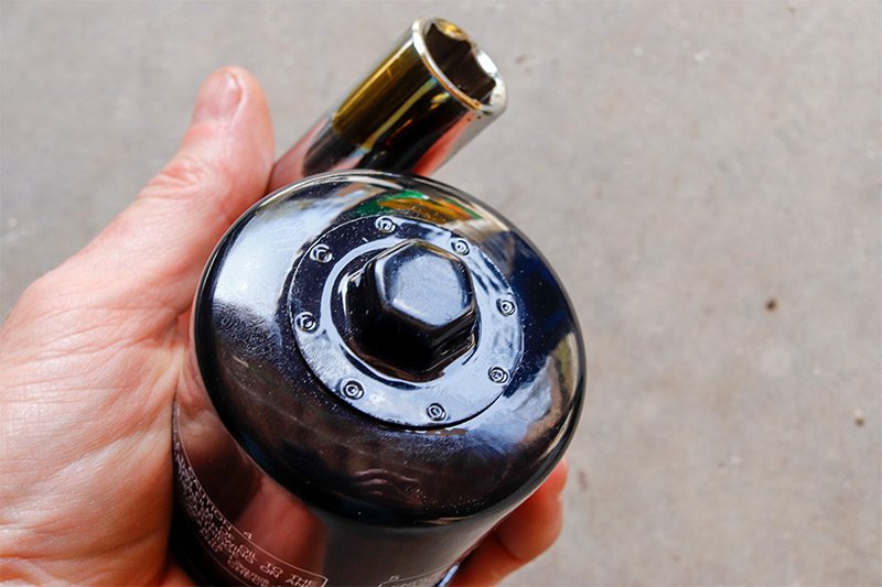 bolt-attachment-on-atv-oil-filter.jpg bolt-attachment-on-atv-oil-filter.jpg
