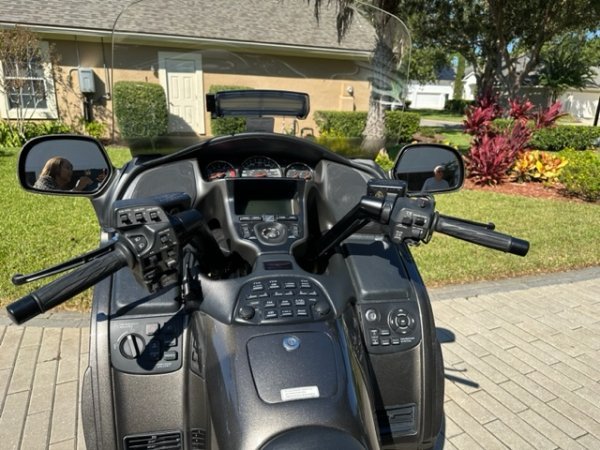 Motorcycle dash.jpg Motorcycle dash.jpg