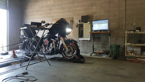 Road Glide 18.jpg