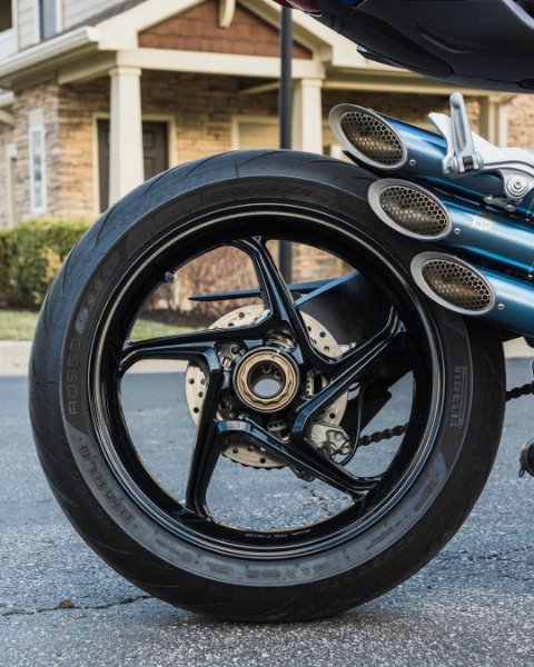 rear wheel + exhaust tips.jpg